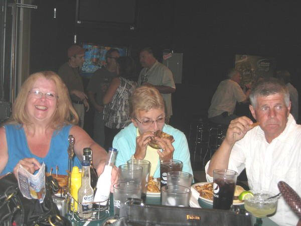 Debi-Ellen Beckett,
Candy Manning, and Ron Graham Debi-Ellen Beckett, Candy Manning, and Ron Graham